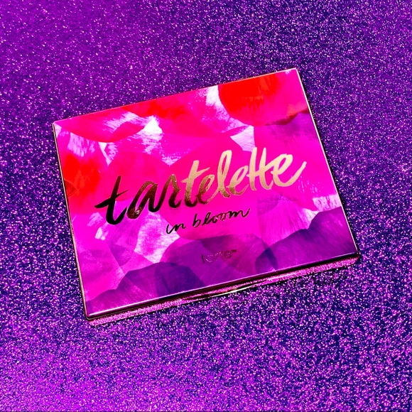 TARTE Tartelette in BLOOM Eyeshadow Palette - Picture 2 of 6